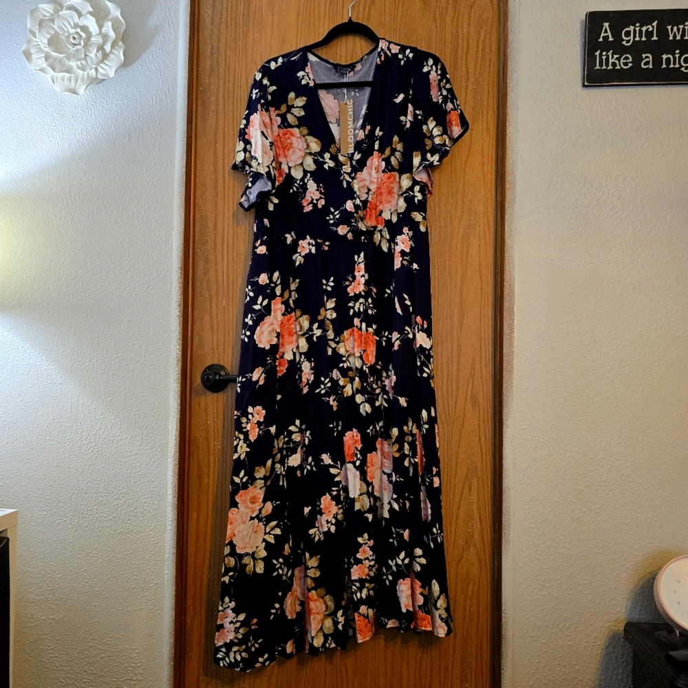 NWT bloomchic dress